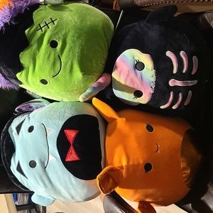 Halloween squishmallow